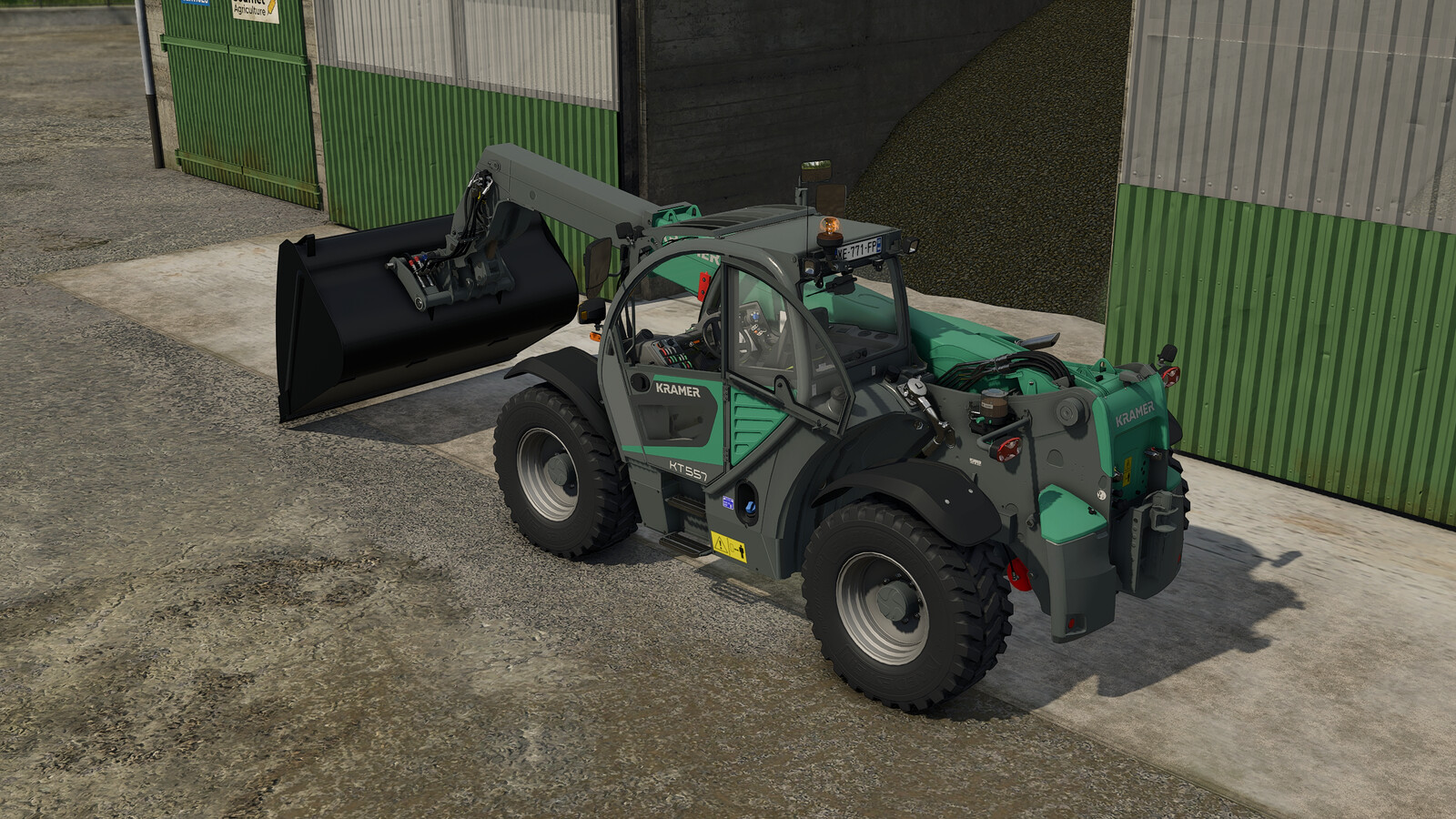 Kramer KT 557