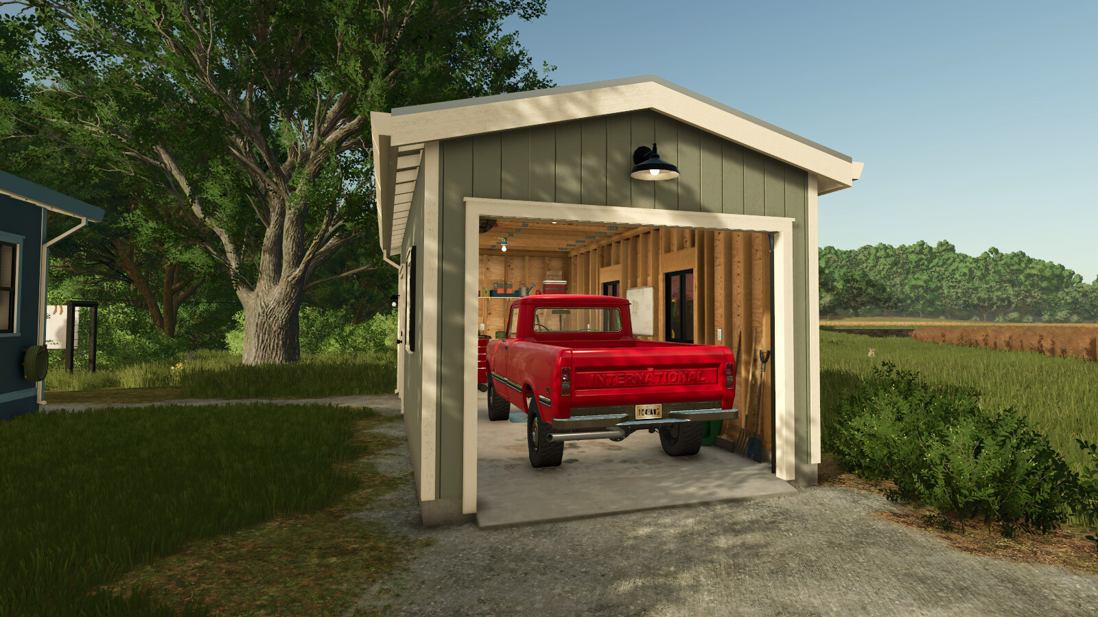 Classic One Car Garage
