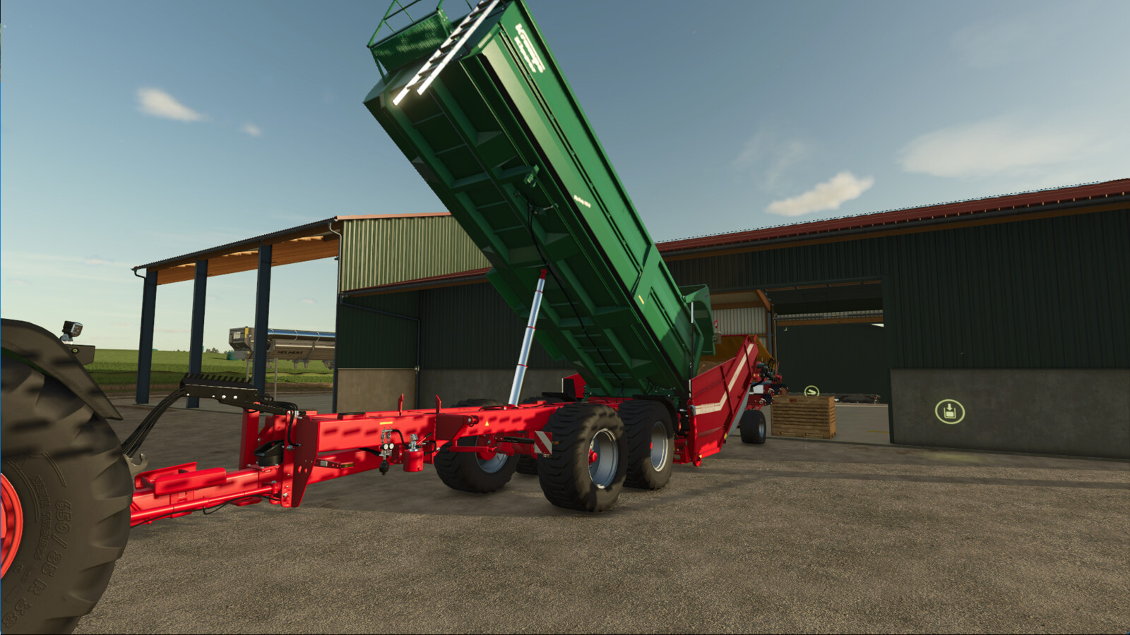 Grimme Receiving Hopper With Automatic Pallet Stacking