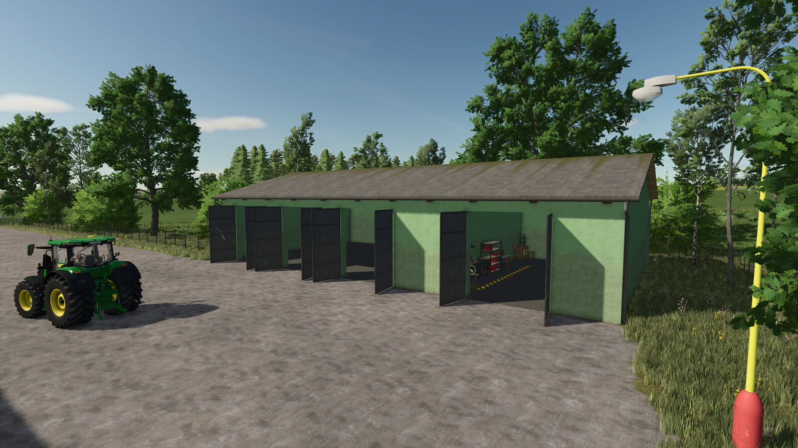 Garage With Service