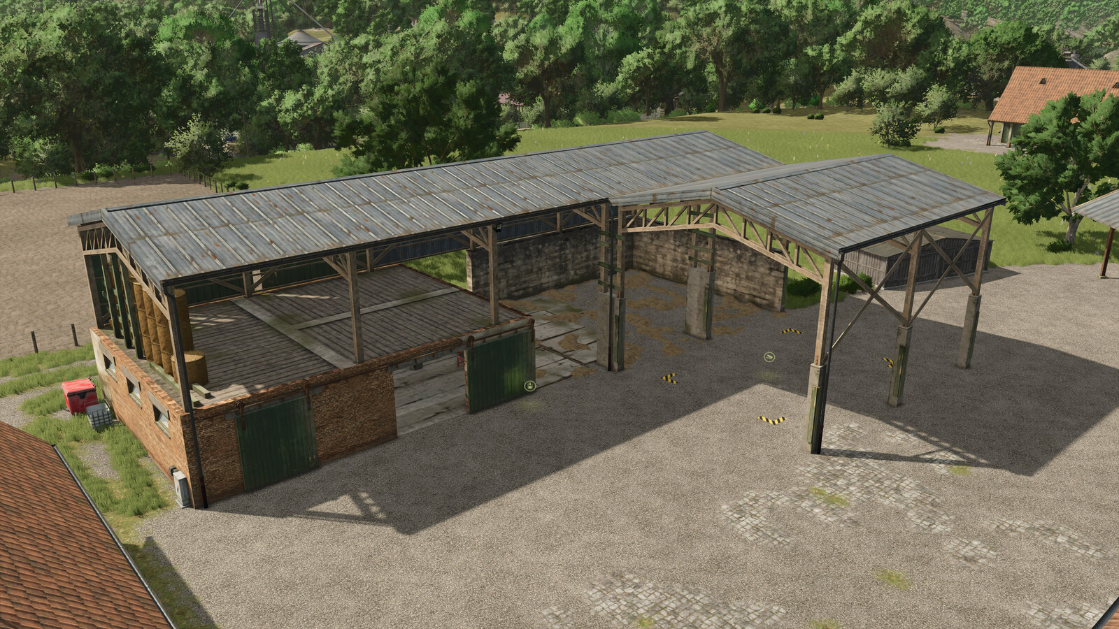 Ivoy Straw Hangar