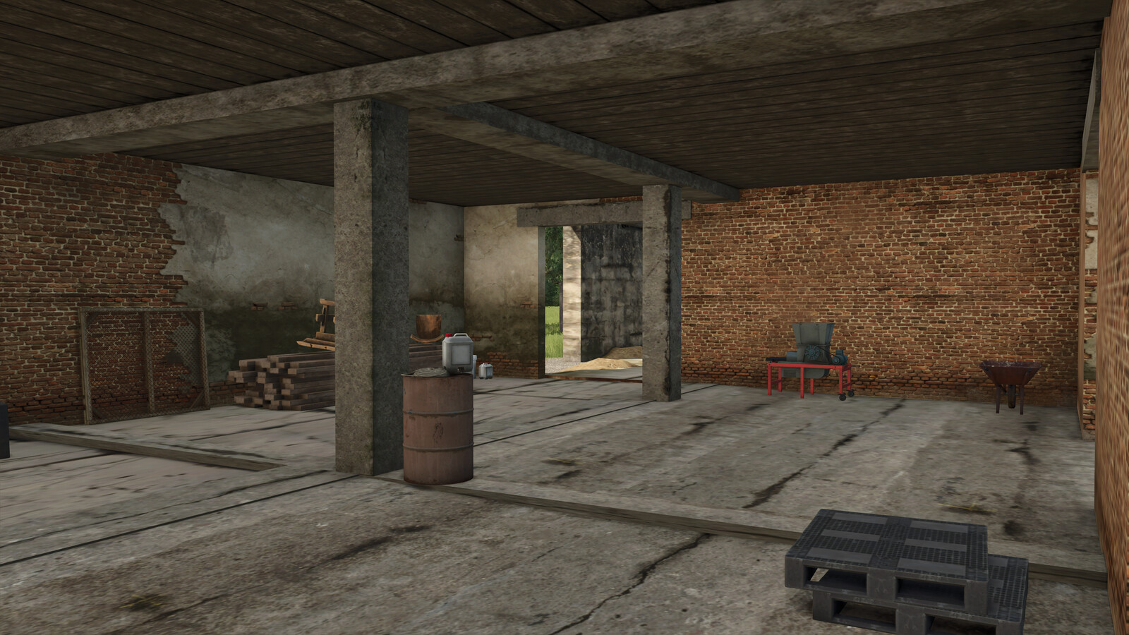 Ivoy Straw Hangar